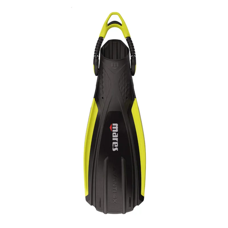 Avanti QUATTRO 4X fins Avanti QUATTRO 4X fins